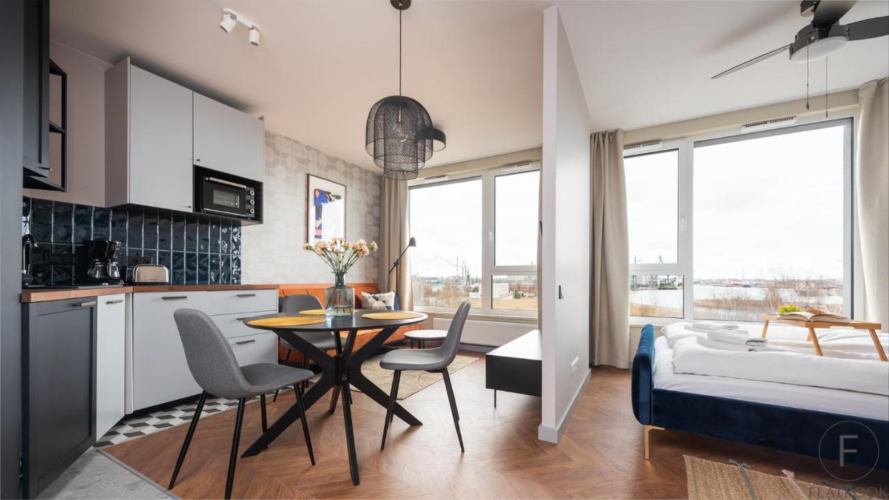 Flatbook - City Center Apartments Chlebova With Gym Danzica Esterno foto